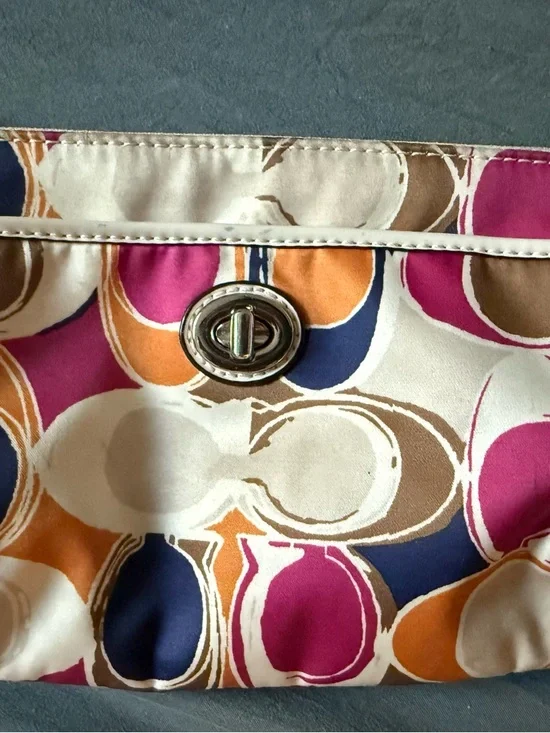 Coach Y2K Multicolor Signature Sateen Turnlock Wristlet - Picture 8 of 11